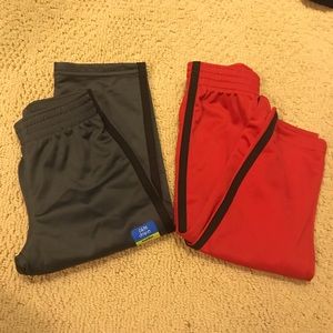 Bundle of 2t bottoms